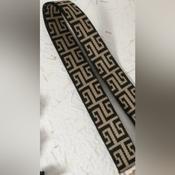 SHOULDER STRAP  . - Picture 4 of 8